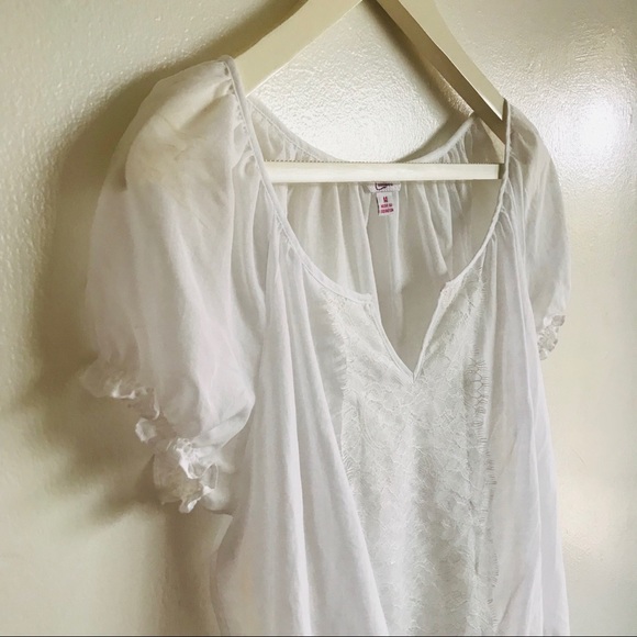 Candies White Blouse Semi Sheer Center Lace Short Elastic Puff Sleeves Top Med. - Picture 4 of 16